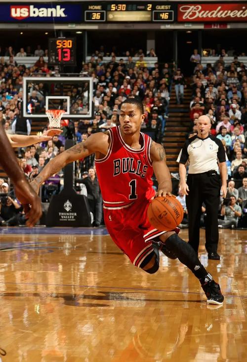 深度解读:罗斯2022年究竟去了哪里?赛季表现与未来走向