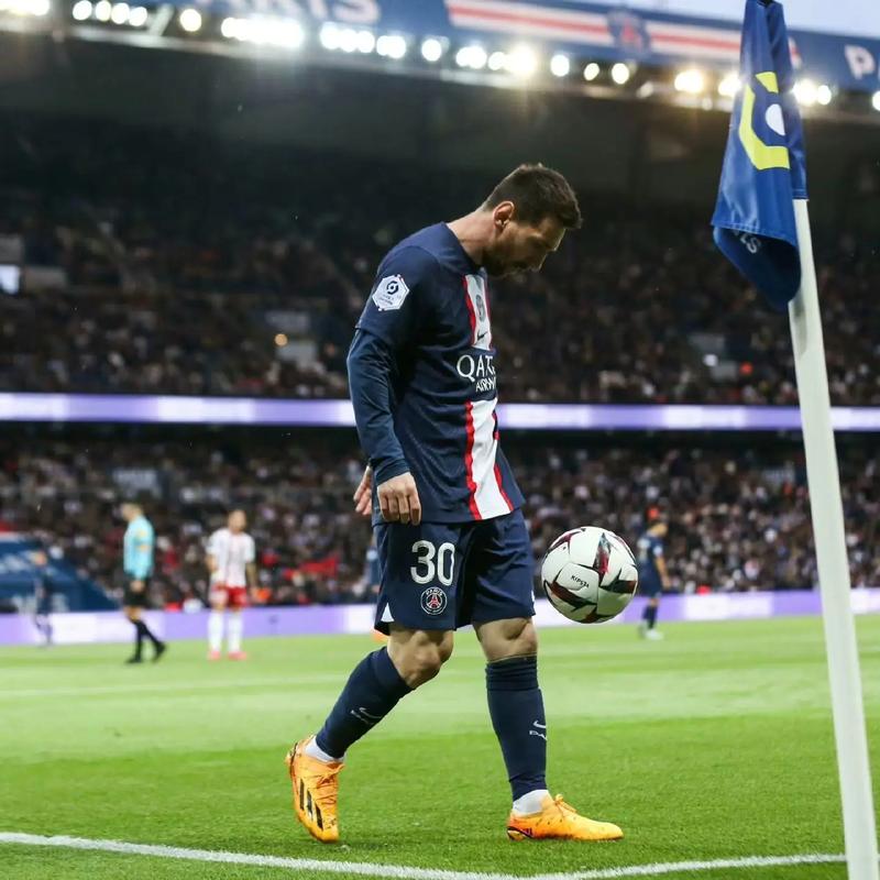 大巴黎对战梅西进球了吗?球迷都在等答案