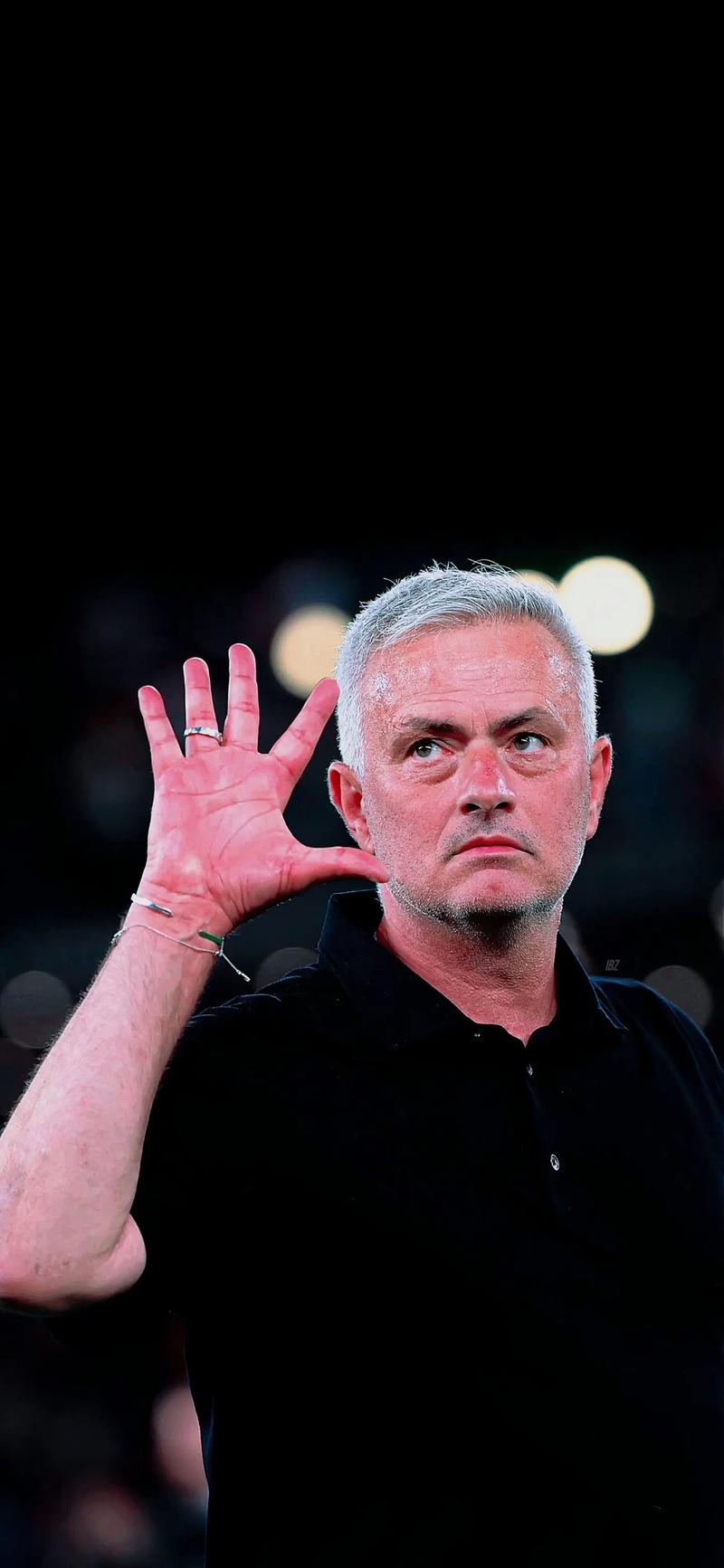 穆里尼奥现在执教的球队是哪家?带你回顾穆里尼奥的辉煌战绩