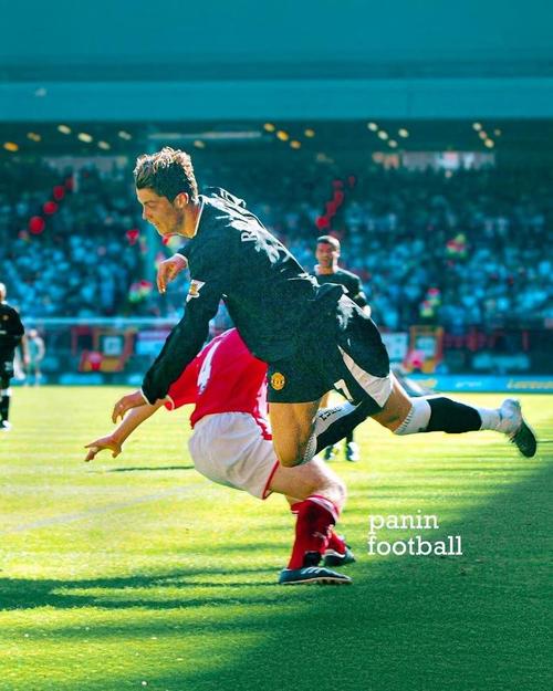 C罗曼联时期回顾：他究竟效力了多少个赛季？