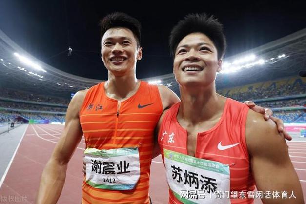 中国短跑双雄谁更强？苏炳添和谢震业技术风格大PK！