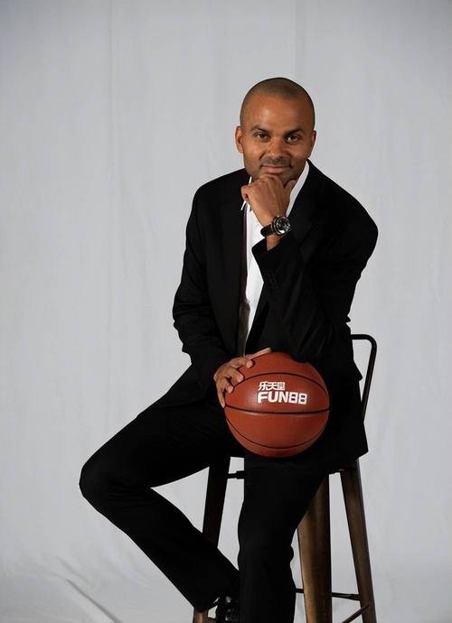 浓眉哥身高究竟是2.08米吗?揭秘NBA球星真实身高!