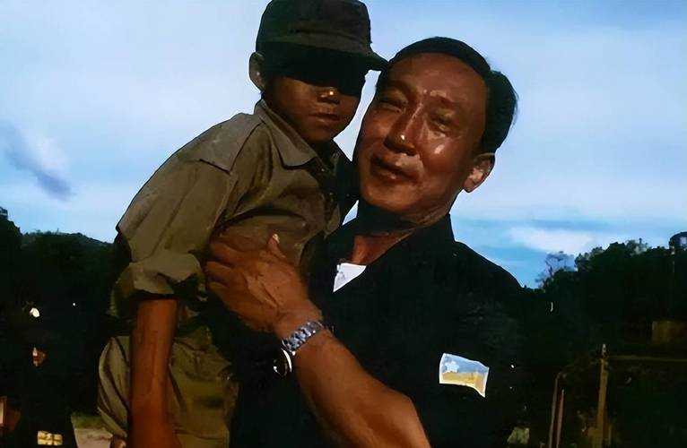 巴勃罗和坤沙谁更厉害?毒枭巅峰对决谁更胜一筹?