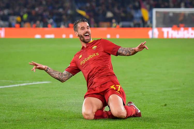 揭秘中东四大狂人：他们的疯狂与传奇人生