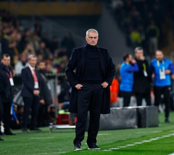 穆里尼奥现在执教的球队是哪家?带你回顾穆里尼奥的辉煌战绩