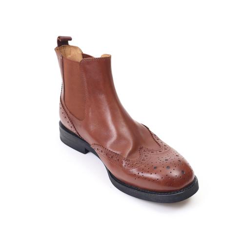 什么是切尔西靴？时尚达人必备的英伦风短靴介绍