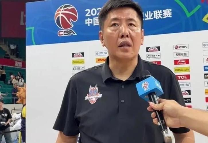 急寻山东男篮主教练信息？看看最新官方消息
