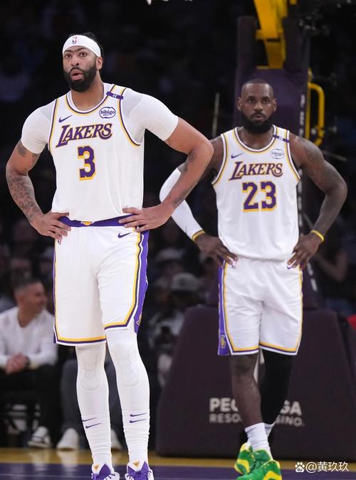 NBA有两个詹姆斯？这究竟是怎么回事？