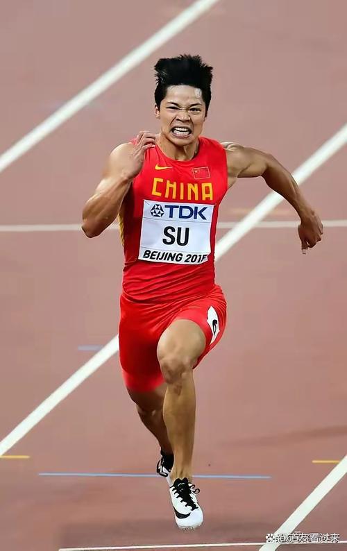 中国短跑双雄谁更强？苏炳添和谢震业技术风格大PK！