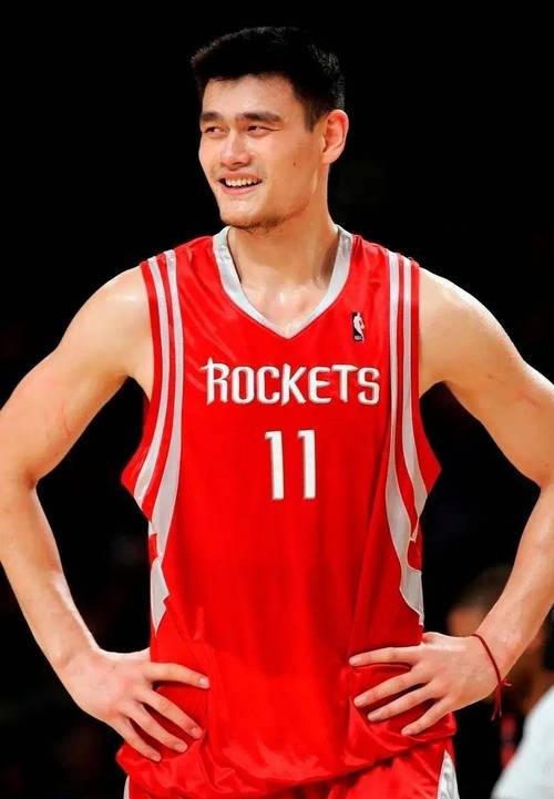 姚明到底有多少亿资产？篮球巨星的商业传奇