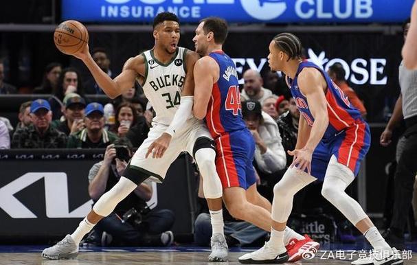 雄鹿活塞比赛中“跪地”事件:是实力碾压还是另有隐情?