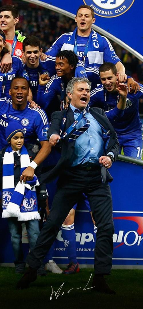 穆里尼奥现在执教的球队是哪家?带你回顾穆里尼奥的辉煌战绩