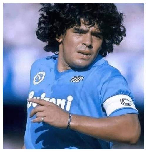 想知道马拉多纳身高吗？解密球王鲜为人知的秘密！