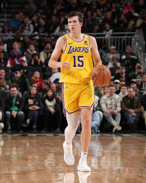 想知道里弗斯儿子的球队?这里有最全的答案!