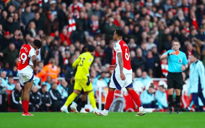 阿森纳屡战屡败是为啥？深度分析枪手低迷的原因