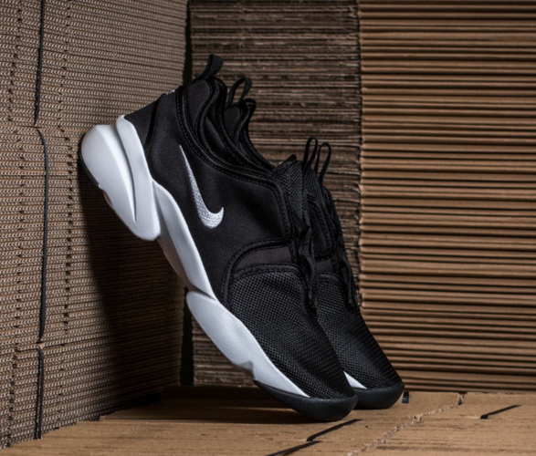 nike个人定制官网在哪找？1招快速直达官方入口！