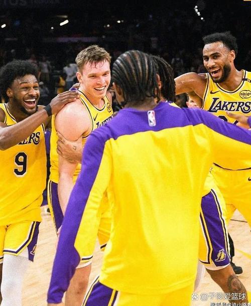 湖人季前赛首发怎么搭配最强?(教练分享实战避坑技巧!)