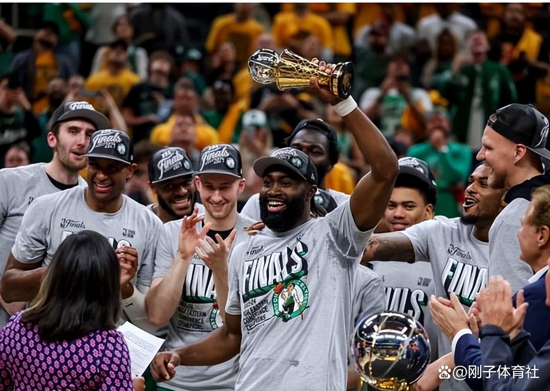 湖人凯尔特人历史对比哪队冠军次数更多详情