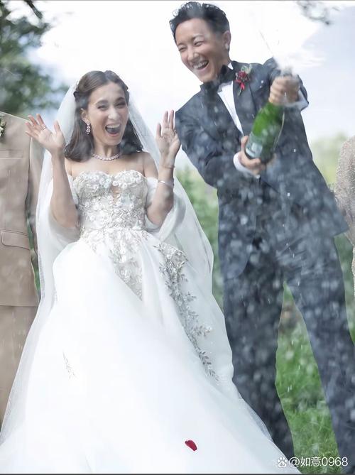 韩庚卢靖姗婚礼在哪里举行的?(揭秘海外海岛浪漫地点细节)