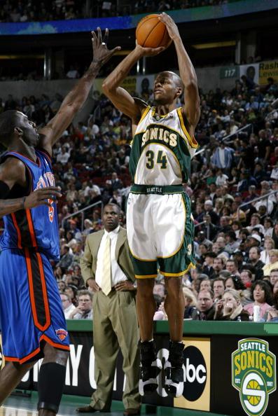 如何下载雷阿伦集锦?三招简单方法轻松搞定资源!