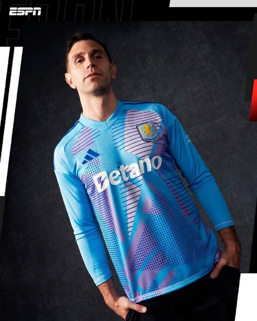 阿斯顿维拉球衣多少钱?最新价格及省钱购买攻略在这!