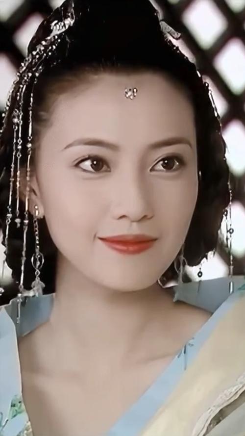 高圆圆古装造型有多绝?各个朝代服装都能美到温婉到惊艳!