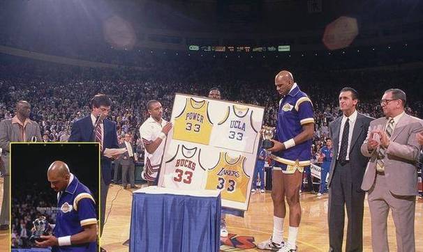 马克-伊顿身高是多少?史上最高球员的优势揭秘!