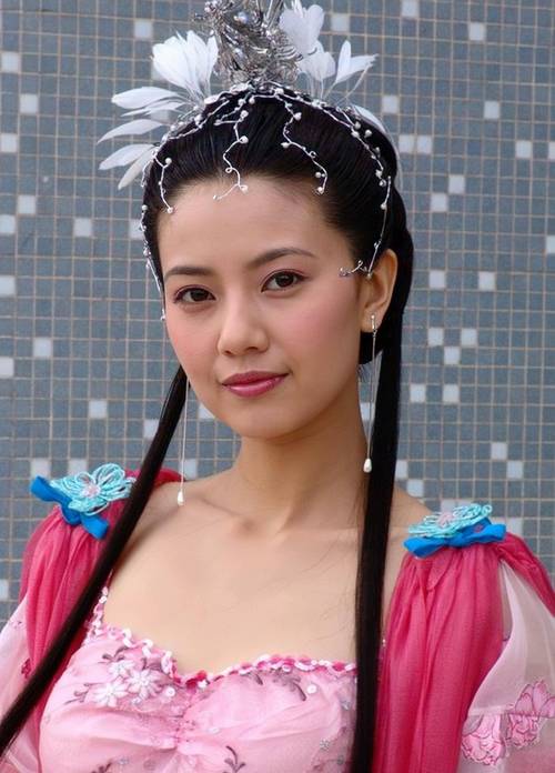 高圆圆古装造型有多绝?各个朝代服装都能美到温婉到惊艳!