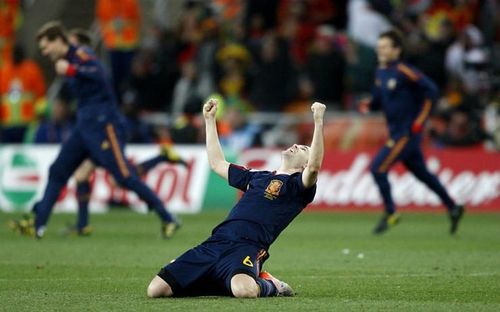 因涅斯塔绝杀瞬间在哪场？重温世界杯决赛经典进球