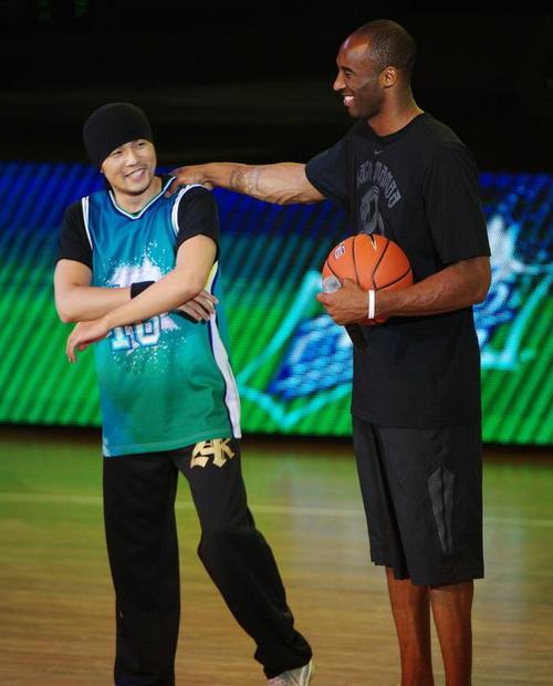 周杰伦和科比有哪些共同点?盘点跨领域成功秘诀!