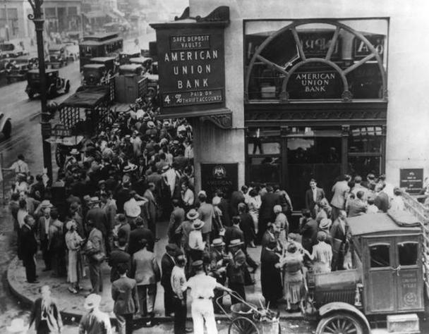 美国1930年是啥事?大萧条事件影响全揭秘