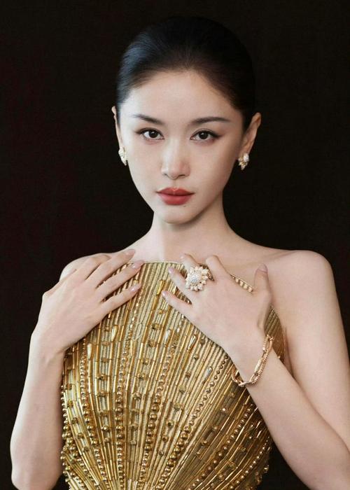 王子文哪年出生的关键点?影响事业的重要信息!