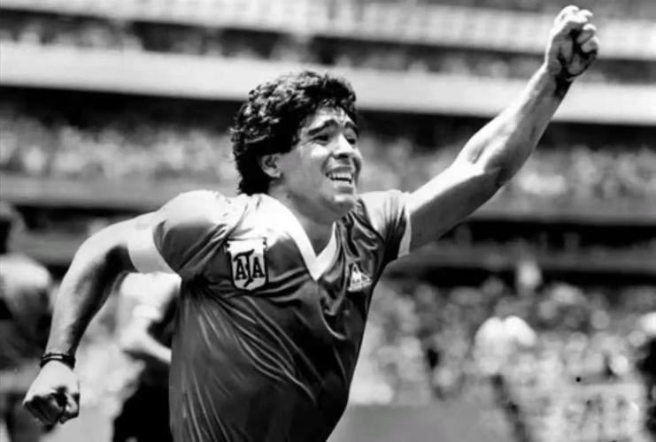 马拉多纳巅峰有多强?球迷必知的10个传奇故事重温!