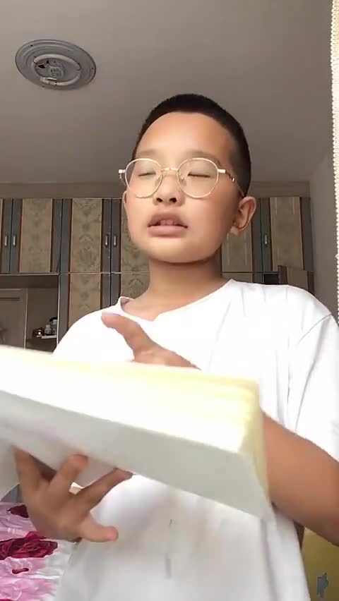 钟美美模仿志愿者怎么做?简单3步轻松上手模仿!