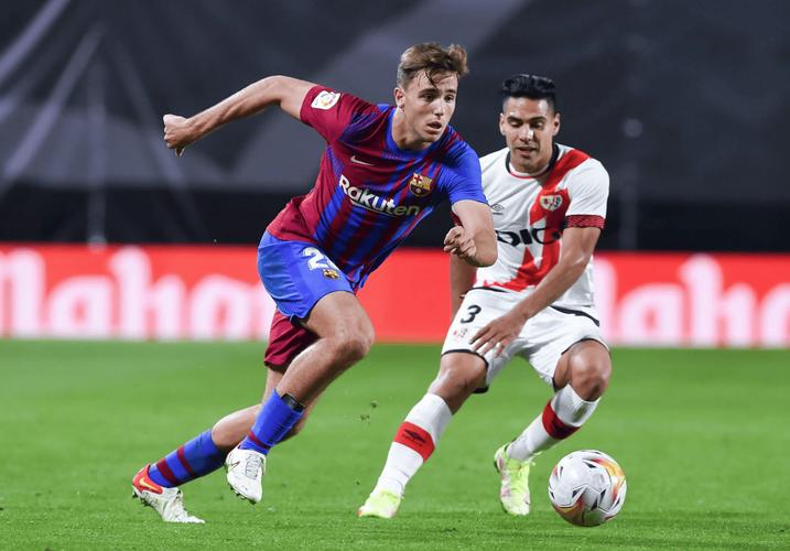 看奥萨苏纳vs西班牙人直播哪家好(推荐平台评测对比!)