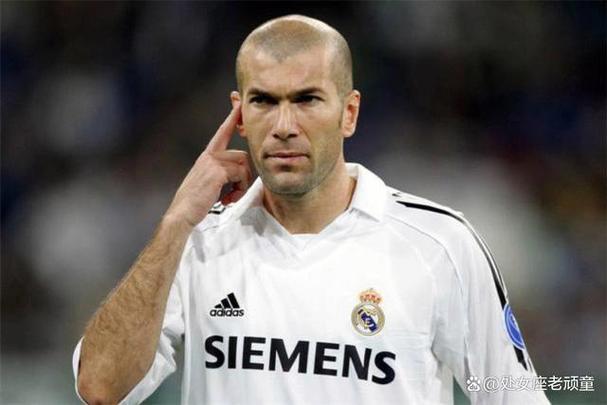 齐达内勺子点球有多经典？(回顾那场难忘瞬间的魅力！)