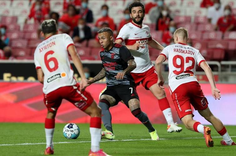 本菲卡vs切尔西首发预测,双方主力阵容大比拼揭晓!