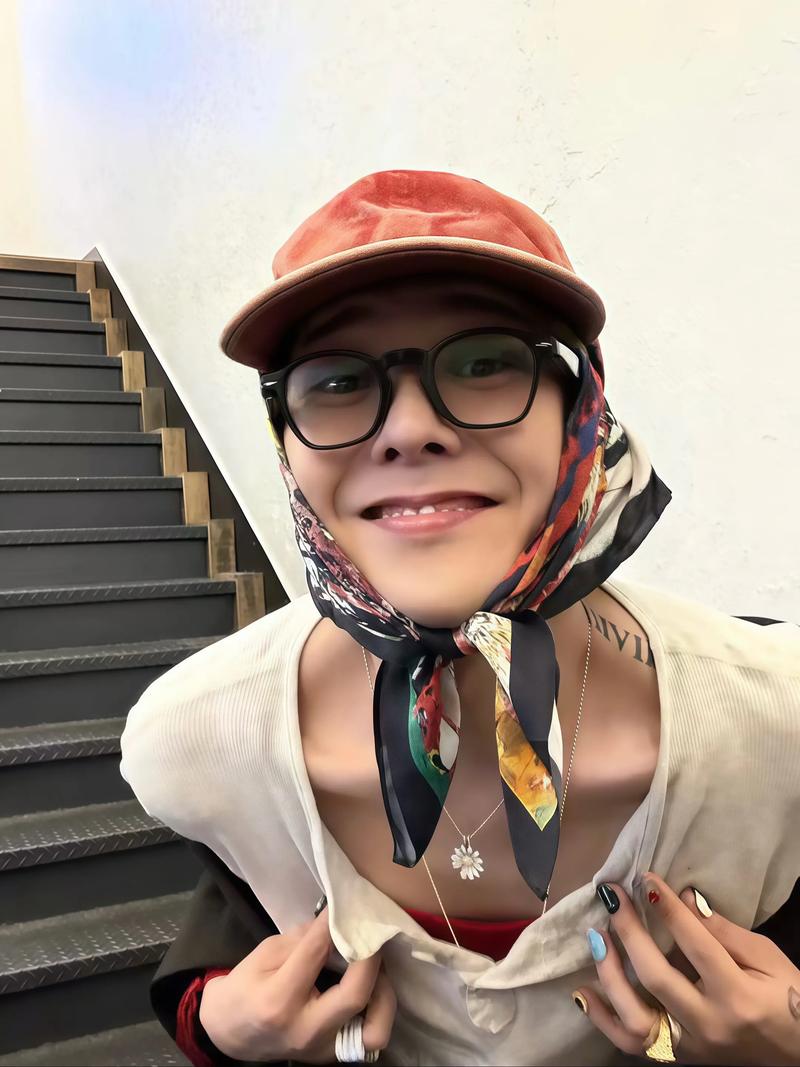 权志龙被举报谁举报的?深挖背后人物详细身份