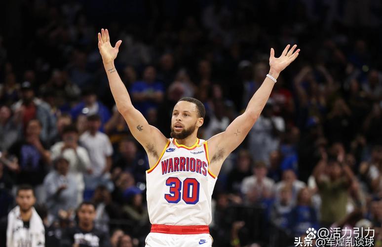 米切尔破库里三分纪录影响多大？专家深度解读！