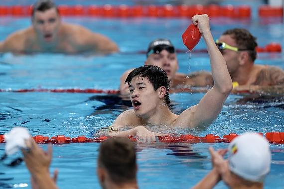 100米自由泳决赛怎么训练?高效提升成绩技巧分享