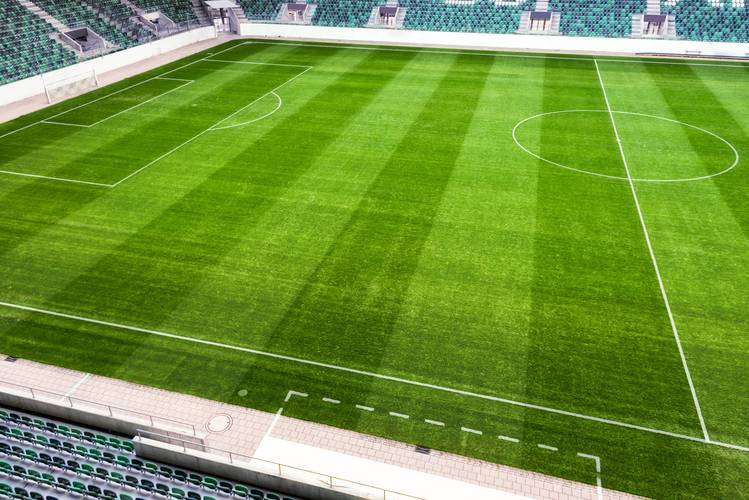 去哪里找足球场照片？推荐这3个地点拍出氛围感！