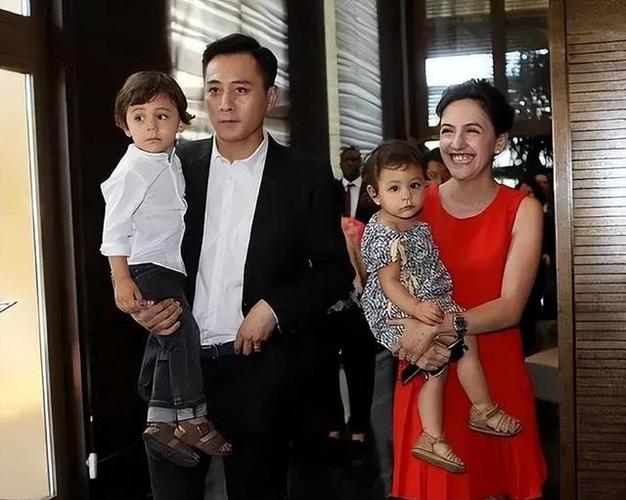 刘烨老婆事业如何发展?看她演艺圈成功之路!