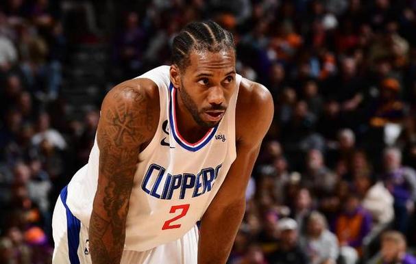 莱昂纳德复出影响如何？(球迷关注球队战绩变化分析)