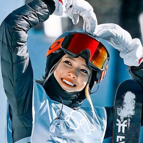 谷爱凌参加斯坦福开学典礼