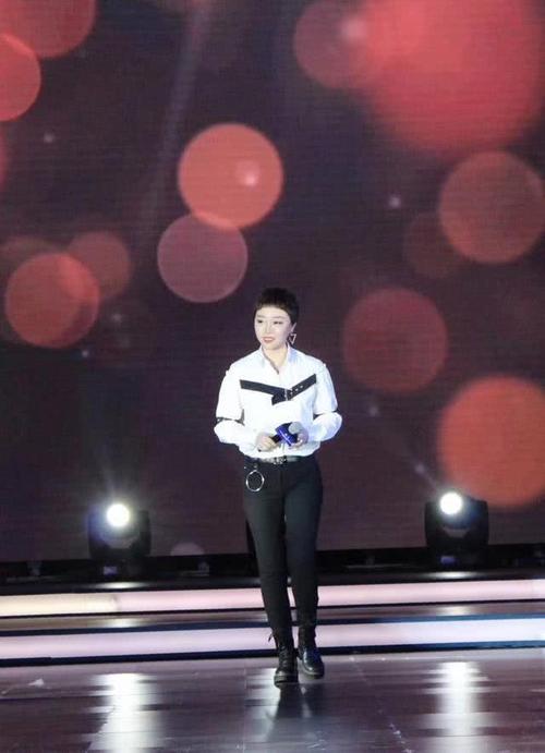 中国好声音谢丹唱红了哪首歌?经典翻唱现场视频回顾