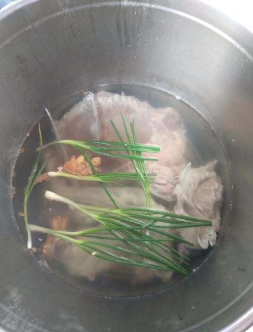 冬至吃狗肉咋做才好吃？(5个简单步骤轻松上手)