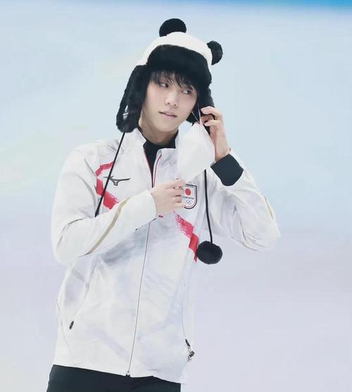 羽生结弦金博洋合影高清图来了!粉丝直呼太有爱