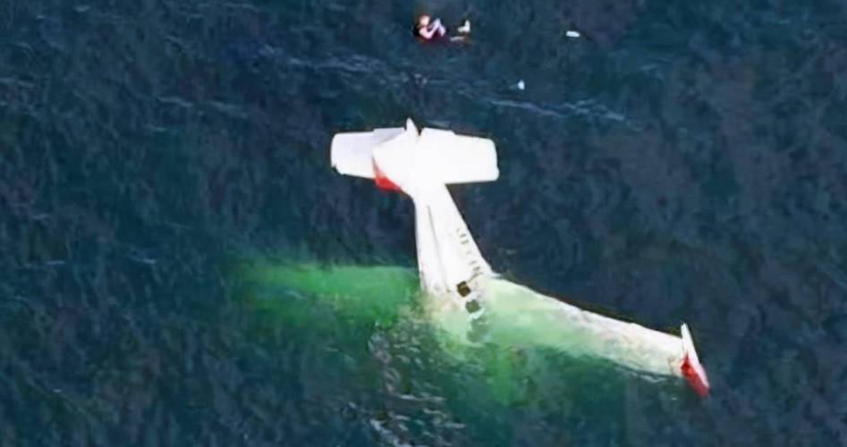 亿万富翁驾飞机坠毁