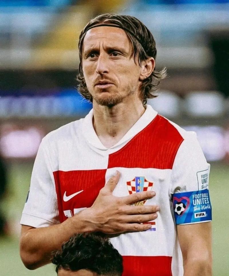 莫德里奇是世界级的吗?来看看专家的5个评价解析!