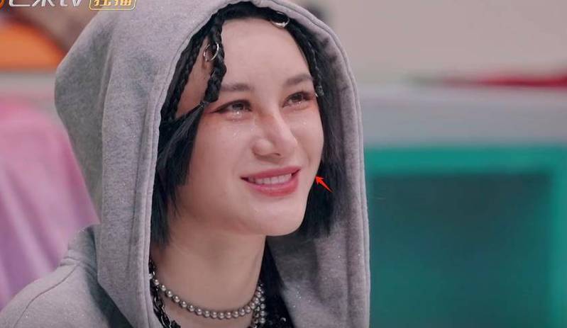 尚雯婕前后对比怎么看?五点变化揭秘蜕变之路!